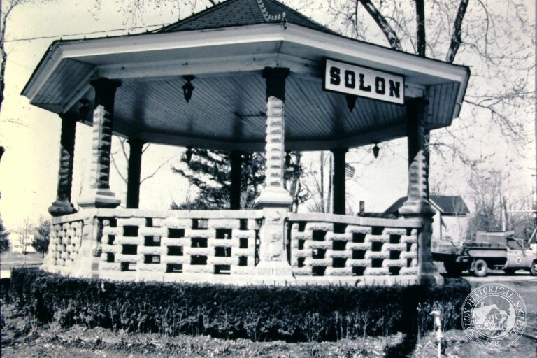 Solon Bandstand